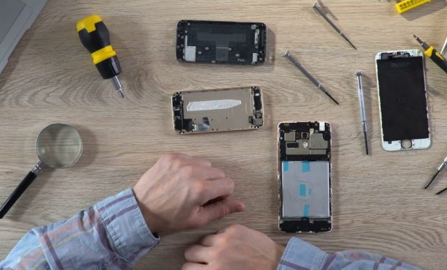 Как защитить счет, отдавая смартфон в ремонт?